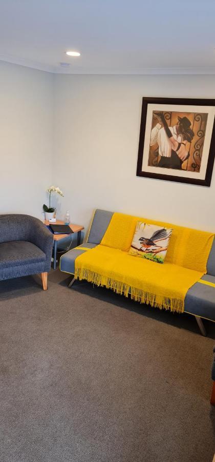 Asure Kaimai View Motel Катикати Екстериор снимка